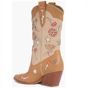 Western Heeled Boots Size 7.5 with Cutout Embroidery Design